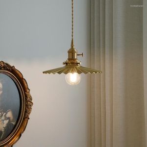 Lampy wiszące nordyckie retro mosiężne plisowane lampy LED w stylu przemysłowym Wszystkie miedziane żyrandol japoński pojedynczy na głowę mały