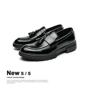 Erkek Ayakkabı Otantik Gerçek Ciltli Noktalı Ayak Tasarımcı Erkekler Elbise Ayakkabı Gerçek Deri Ofis Erkek Resmi Botlar Loafers Boyut: EU38-46
