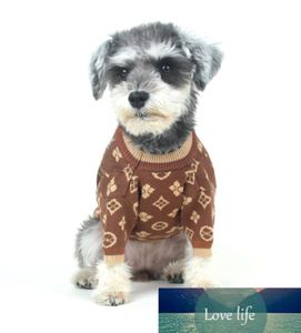 Nuovo maglione per animali domestici Vestiti per cani di lusso Maglioni per cani bassotto per cani di piccola taglia Alta elasticità Designer morbido e confortevole