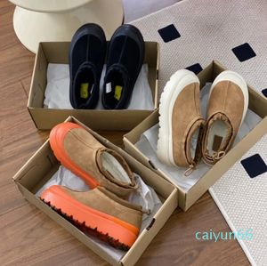 Clima híbrido chinelos ultra mini botas todos os gêneros das mulheres dos homens à prova dwaterproof água chuva castanha laranja pele de carneiro inverno bota curta deslizamento-on sapatos