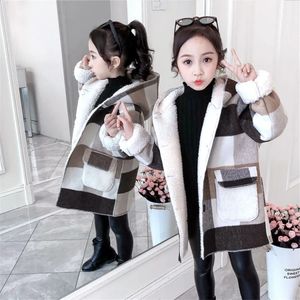 Coat Kids Girl Overcoat Winter Fashion Plaid Wool for Girls Teens Autumn Jacket Warm Outerwear Children Windproof 231109