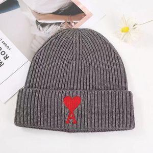 Klassisk designer Wool Knit Cap Ami Ladies Beanie Cap Winter Knit varm hatt för män