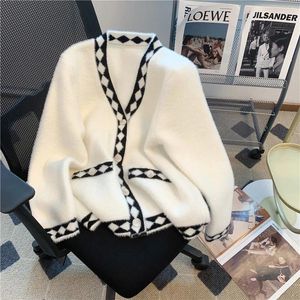 Kvinnors stickor Små doftande mode Elegant V-ringning Mjuk stickad Cardigan Coat Kvinnor Högkvalitativ långärmad Vit stickad tröja