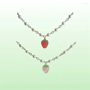 Pendant Necklaces Red & Pink Strawberry Rosary Necklace Heart Charm Pearls Beaded Handmade Y2K Choker Beautiful Glass