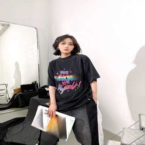 Abbigliamento da donna firmato con uno sconto del 20% T-shirt con maniche di alta qualità oversize colorata con stampa di lettere al 90% stampata e consumata
