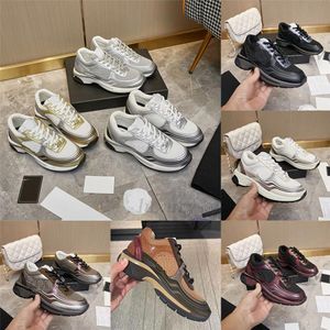 Calfskin Sneakers Designer Casual Shoes Reflective Sneakers Gold Sliver Vintage Suede Leather Trainers Fashion Leisure Shoes Platform Lace-up Women Men Sneaker