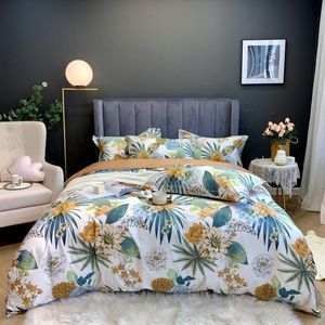 Bedding Sets Luxury Silkly Egyptian Flores de algodão Conjunto de impressão de edredão dupla capa de cama de cama de linho equipado com folha têxtil fronhas em casa