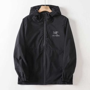 Online męski projektant odzieży płaszcza płaszcza arcterys kurtka marka wysoka wersja wiosenna jesień w stylu szturm