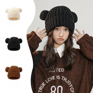 Berretti Y2K Orecchie dell'orso addensato Cappelli Donne morbido Harajuku Peluga Protezione alla testa di peluche Protezione a maglia Cabine di lana coreana Cool Girl Facie fatti a mano