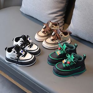 Sneakers Autumn Boys 'Board Shoes Children's Solid Color Non Slip Front spetsar Up Pendant Breattable Lightweight 231109