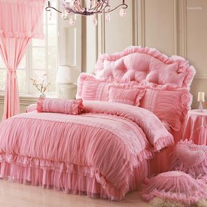 Bedding Sets Pink Jacquard Satin Duvet Cover Bed Skirt Bedspread Pillowcase Romantic Korean Style Princess Lace Flowers Set Luxury