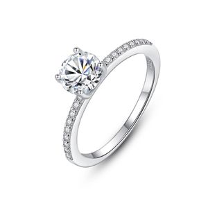 Classico anello nuziale da donna in moissanite a quattro griffe, lusso con diamanti pieni, micro set, zircone, anello in argento S925 per le donne, festa di fidanzamento, San Valentino, festa della mamma, regalo SPC