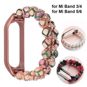 Titta på band smycken kvinnor mi band 6 7 8 rem pärlor titta armband för xiaomi mi band 3 4 5 armband bling zircon watchband lyx miband 231108