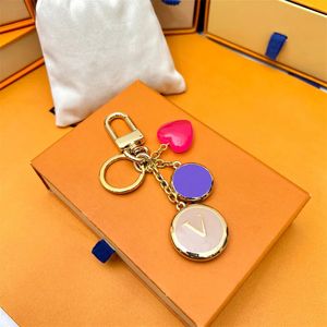 Designer Keychain Luxury Bag Charm Heart Shaped Key Chain Fashion Letter Pendants Gold Keyring Car Bag Ornament Keychains