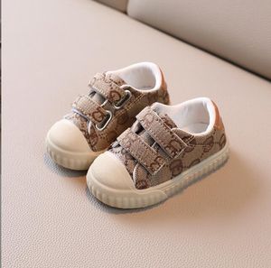 Designer Primi camminatori per bambini Scarpe per neonati Primavera Neonato per bambina Ragazzo Casual Mesh Fondo morbido Comodo antiscivolo