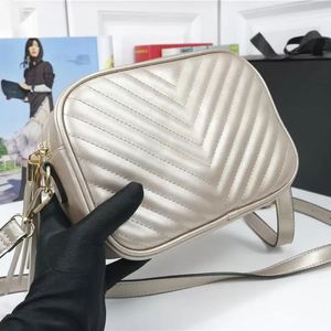 2023 Handbag Women Luxurys Designers Bags 2021 6-color Casual travel tassel small square bag PU material fashion shoulder bag's wallet 1911# 23cm
