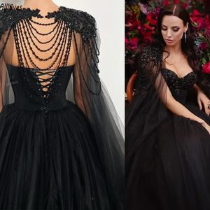 Gothic Black Evening Dresses A Line Tulle Beading Tassels With Long Cape Vintage Prom Gowns Sweetheart Sexy Plus Size Vestidos De Novia Second Reception Dress CL2908