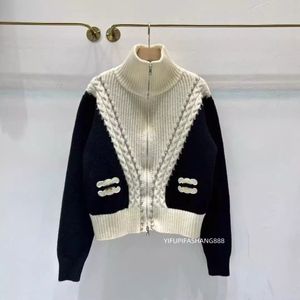 Cel Top Lüks Kadın Sweaters Tasarımcı Kanal Klasik Tasarım Klasik Giyim Kaplumbağa Boyun Örgü Tweed Sweater Sıcak hırka femme kroşe Kaşmir Gömlek Tüvit