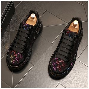 2024 Royal Style Men Men Wedd Wedder Shoes Fashion Dazzle Rhinestone Printing Spring Autumn Wear Exotic Designer Laiders Lace-Up Natured Sneakers