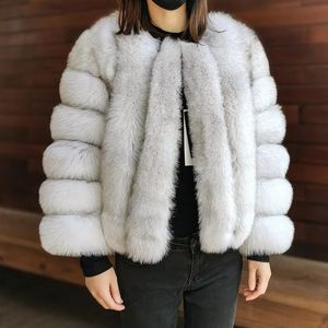 Kvinnors päls faux Maomaokong Real Fur Coat Jacket's Winter Coats Natural Jacket Short Crew Neck Fashion Kvinnliga kläder 231109