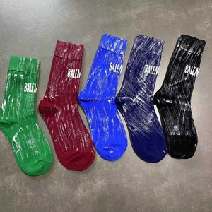 Socks & Hosiery designer 2023 Spring/Summer New Style Impressionist White Paint Graffiti Medium Tube Letter Printing Mesh Red Tide Personality QDQX