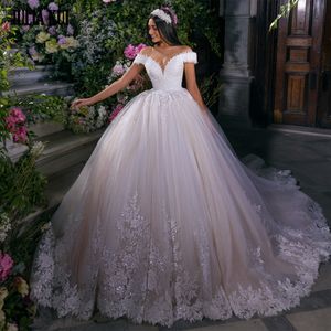 Elegantes Schatz-Ballkleid-Hochzeitskleid 2023 weg von der Schulter, die Perlen-Applikationen-Spitze-Sequined-Prinzessin-Brautbraut-Kleider Robe De Mariee bördelt