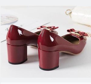 Luxury Designer Women's Dress Shoes,Patent Leather Fashion Party Shoes,High Quality Round Toe Sexy Wedding Shoes