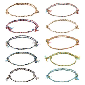 Strand 50pcs unisex regulowany bawełniany bawełniany sznur Bracelets Bracelets Kobieta Mężczyzna w tle kolorowe nić biżuterii