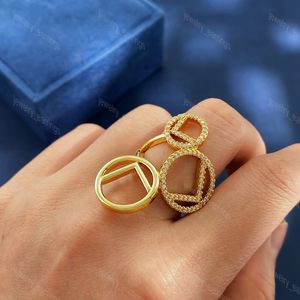 Made in Italy Designer F Ring Diamond Hollow Gold Stainless Steel Letter Love Rings 3 Circle Women Men Wedding Jewelry Lady Gifts with Box