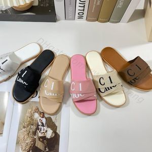 Designer Women Woody Sandali Pantofole Flat Mules Slides infradito Scarpe Summer Leisure Vacation Scarpe da viaggio Lady Comfort Pantofole con scatola