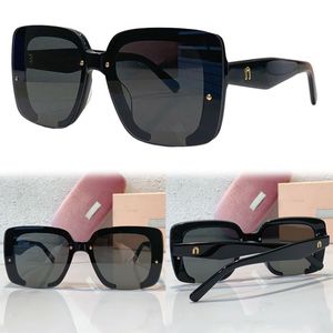 Übergroße quadratische Designer-Sonnenbrille, modische Maske, Herren- und Damen-Plattenrahmen, Farbverlauf, mehrfarbig, Lunettes, Freizeit, Urlaub, Outdoor. MU15USA hat eine Originalverpackung