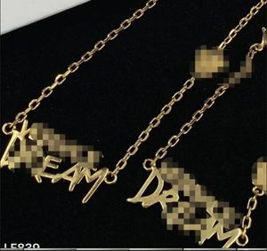 Moda classica Medusa lettere colorate Pendenti Collana braccialetto da donna Orecchini a bottone Set diamanti color ottone sogno Gioielli da donna firmati MS12 -308
