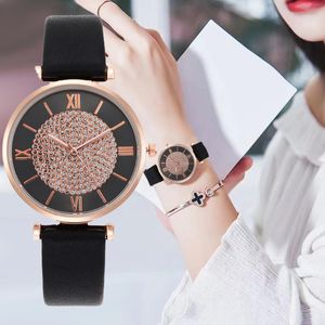 Armbandsur lyx 2023 Gypsophila Diamond Dial Watches Women Fashion Quartz Leather Elegant Ladies Watch Simple Female Clock