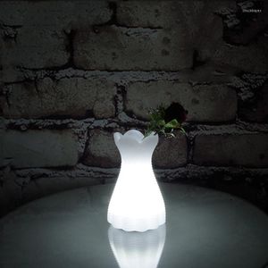 Bordslampor Partihandel LED -laddningsbar Lampa Creative Restaurant Coffee Shop Mobile Waterproof Vase