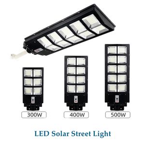 Luzes de rua solares de holofotes ao ar livre, estacionamento LED LUZES DE LUZES DE ÁGUAs, segurança solar com sensor de movimento, controle da luz para o jardim da lâmpada de parede de jardim 300W 400W 500W