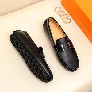 Luxus-Herren-Kleiderschuhe, echtes Leder-Loafer, Gentleman-Designer, Karo-Stein-Mütze, Fahrschuh, lässige Schnalle, Low-Top, bequemer, modischer Love-Loafer