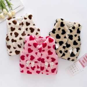 Waistcoat Autumn and Winter Girls 'Vest Love Bow Knot Sweet Wind Cotton Clip Warm Fashionable ärmlös pälsrock 231109