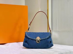 Designer handväska axelväska messenger väska koppling väska high-end handväska högkvalitativt modemärke 2 olika färger med utsökt förpackning lyx.