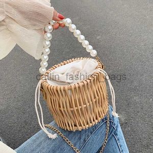 Bolsas de ombro Saco de morango de verão para bolsa feminina cheira como mulheres bolsa de praia rodas feitas de mão redonda chaincatlin_fashion_bags