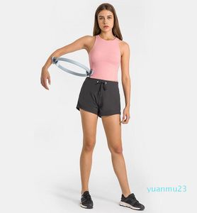L-2022 Mulheres esportes de shorts casuais Calças de ioga Cinquável Drawcord calças curtas Tecido macio 22 Sorto de fitness Treinamento de fitness calças de gavetas de Nake-Tweeling