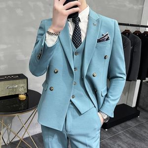 Herrdräkter (blazer västbyxor) Dubbelbröst italiensk stil affärsmode smal koreansk bröllopsklänning 3-stycken