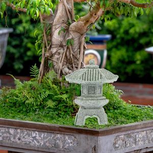 Decorazioni da giardino Torre giapponese Decorazione luminosa Pagoda in miniatura Modello Padiglione Ornamenti di scena Accessorio per casa in pietra Bonsai Adornano