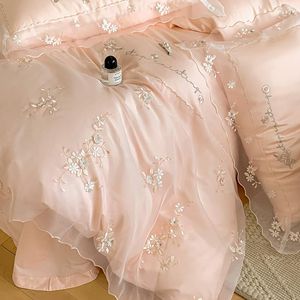 Sängkläder sätter high end franska romantiska bröllop prinsessan set lyx 4st rosa spets broderi täcke/täcke täcke lakan kuddar