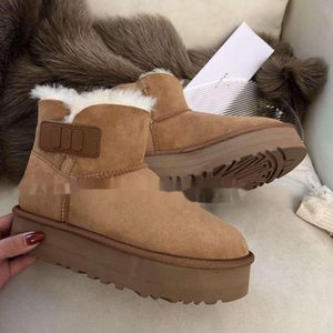 Classic Mini Platform Boots Designer Women Men Snow Boots Real Leather Thick UG Bottom Brown Slip-on Australia Australian Booties Winter Bottes