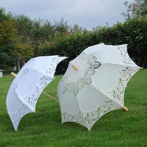 Umbrellas 28/45/75CM Wooden Handle Lace Craft Umbrella Celebrity Lace Umbrella Wedding Pography Bride Bridesmaid Umbrella Decor 231109