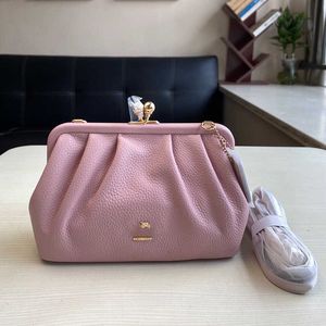 Cloud Bag Coabag Couro Designer Bag Kiss Lock Fivela Ombro Crossbody Sacos Mulheres Luxurys Bolsas Clássico Rosa Embreagem Noite Bolsa 231110