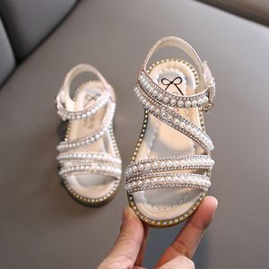Pierwsze Walkers Sandały Dziewczęce Letnie moda dziecięce dzieci błyszczące księżniczki małe buty Buty pojedyncze sandały 230410