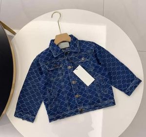 NEUE Kind-Kleidungs-Sätze Mädchen-Jungen-Denim-Jacke Outwear Spitzen-Jeans-Mantel-Art- und Weiseklassiker-Overall-Kurzschluss-Baby-Hose-Jacke 4 Arten-Kind-Klagen A01