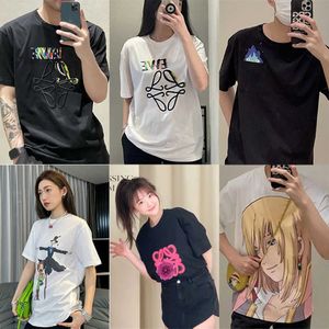 2023新しい女性の高品質のTシャツ版ファミリーベストプリントスリーブ女性モバイルキャッスルTシャツ炎刺繍Qianxunレジャー