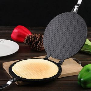 Matlagningsredskap Bakeware DIY Mini Ice Cream Cone Tool Mold Baking Pastry Nonstick Egg Roll Waffle Maker Stekkaka för hem 231109